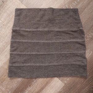 LOVELY day skirt size medium